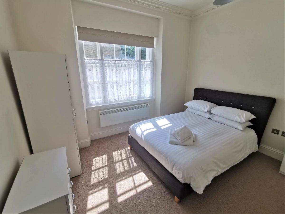 The Clarendon Royal Community Hotel 3*